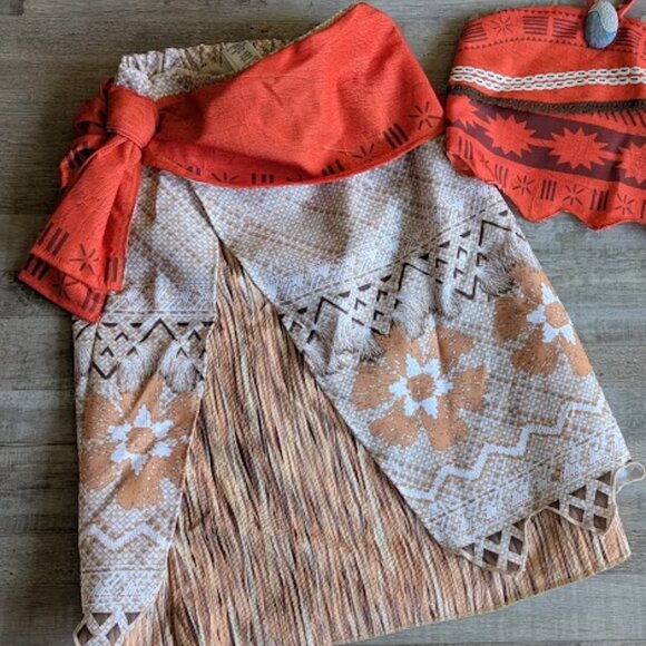 🌺 Disney Moana Girls Costume – 2-Piece Set (Size 9/10) - Picture 3 of 5